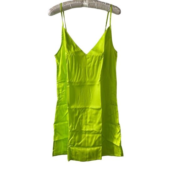 ETTITUDE Sateen Slip Dress in Lime Green medium NIB - Picture 1 of 9